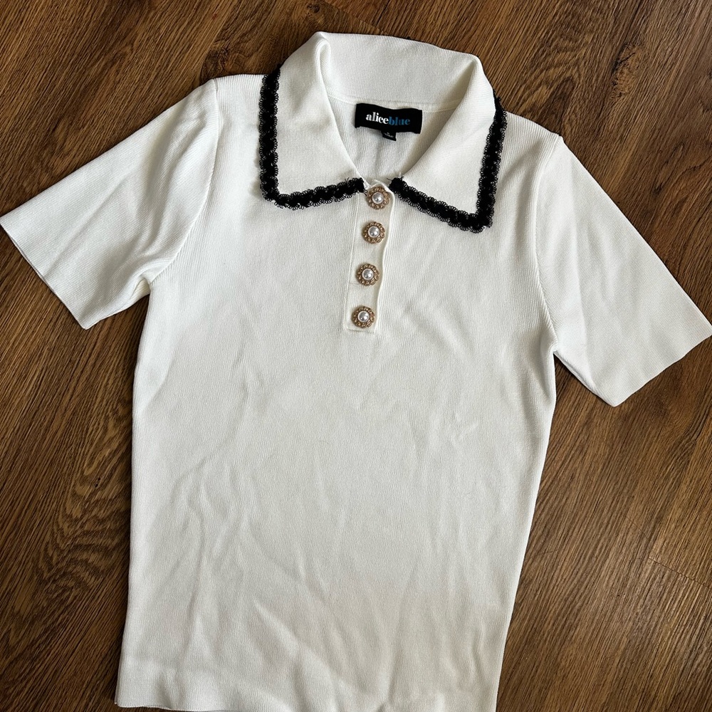 White Knitted collared Top